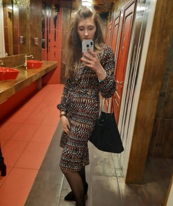 Анжела